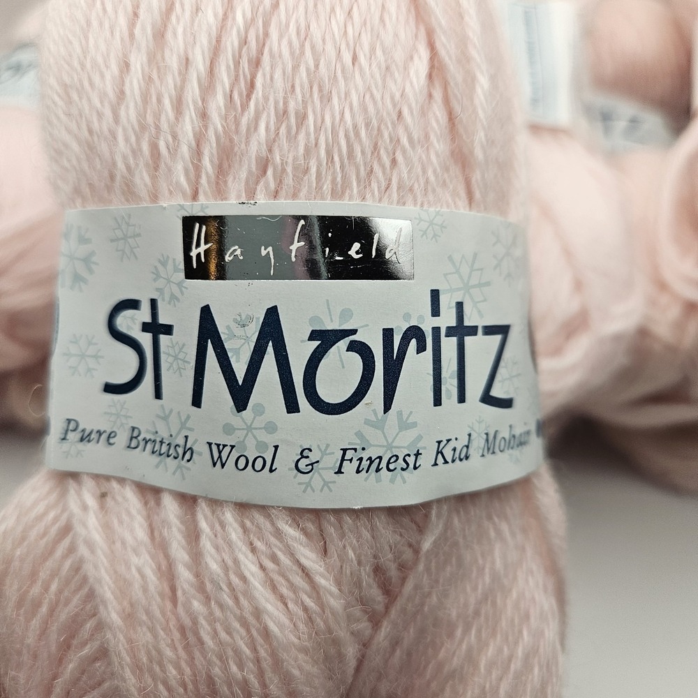 12 - Vtg Discontinued Hayfield St Moritz British Wool & Kid Mohair Pink Yarn